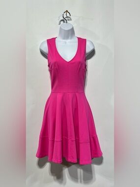 Love...ady Sleeveless Seaming Detail Fit & Flare Skater Dress Size Small NWT
